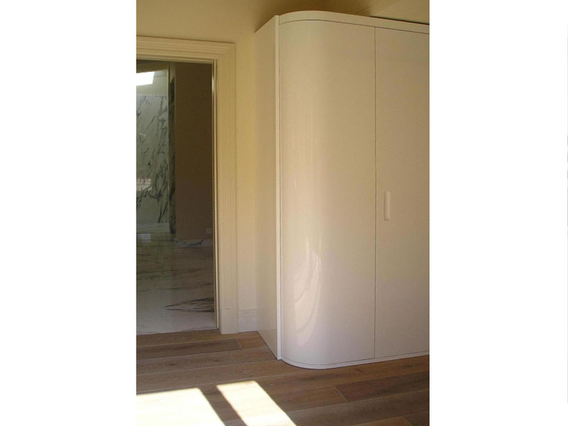 Furnishings of a home on the Costa Azzurra – Wardrobes