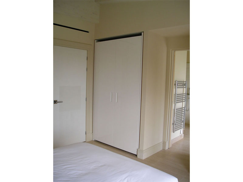 Furnishings of a home on the Costa Azzurra – Wardrobes