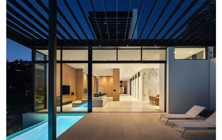 furnishing designs for luxury homes