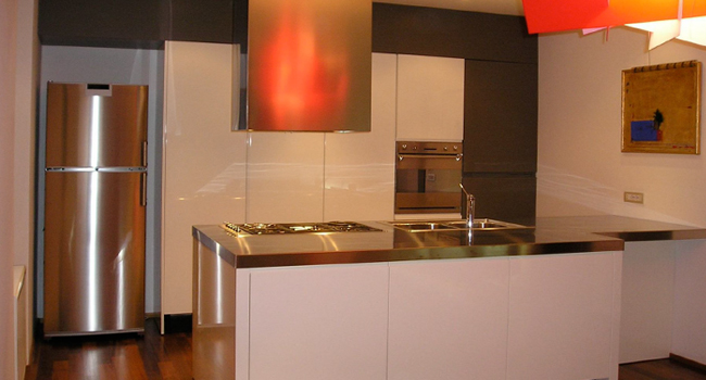 progettazione cucine: cucine moderna laccato opaco